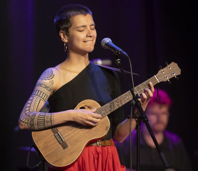 Afke Flaviana wil haar Ukulele Jazz op vinyl en in de huiskamers