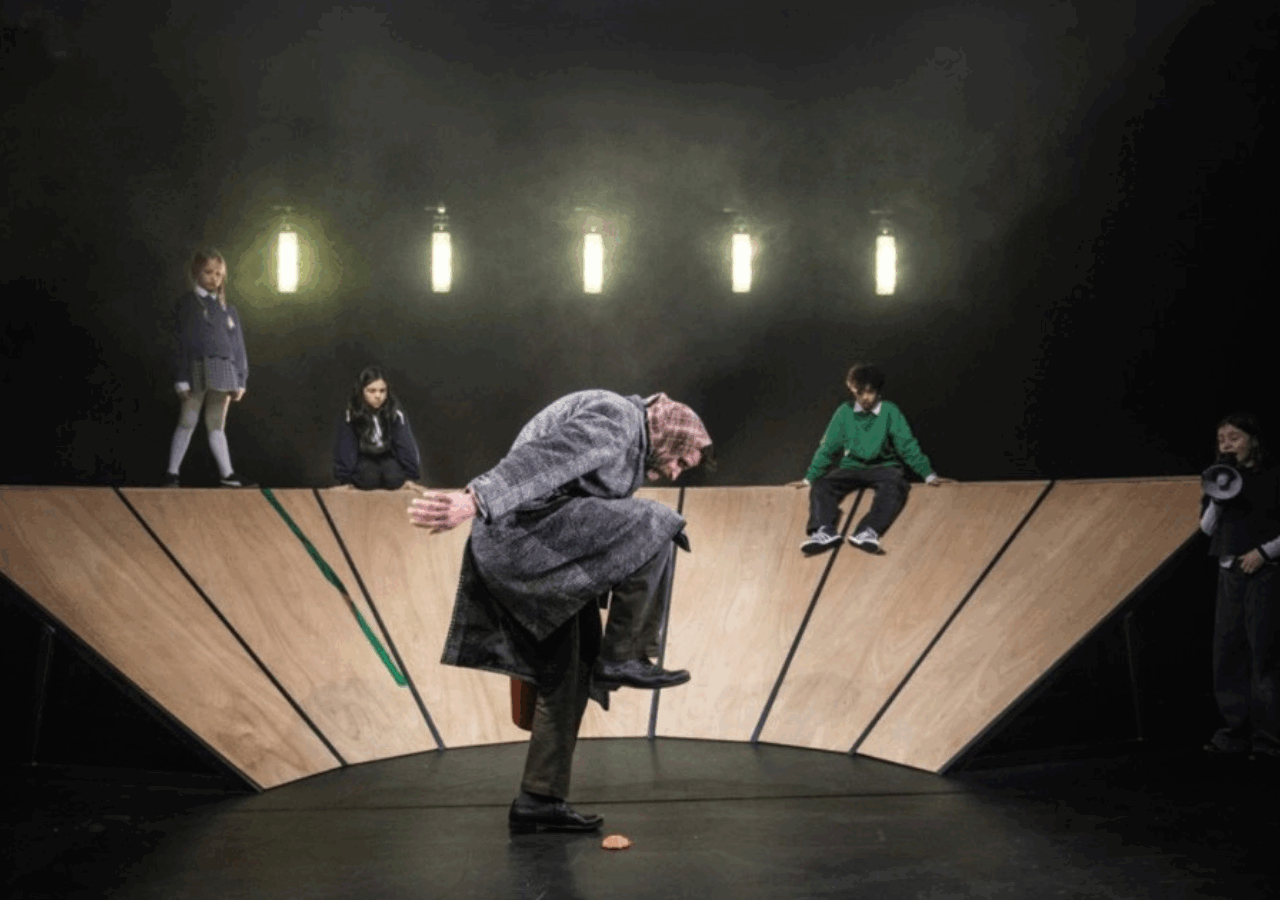 WOLKer Jorg van den Kieboom genomineerd voor BNG Theaterprijs 2026 met 'Happy Valley'